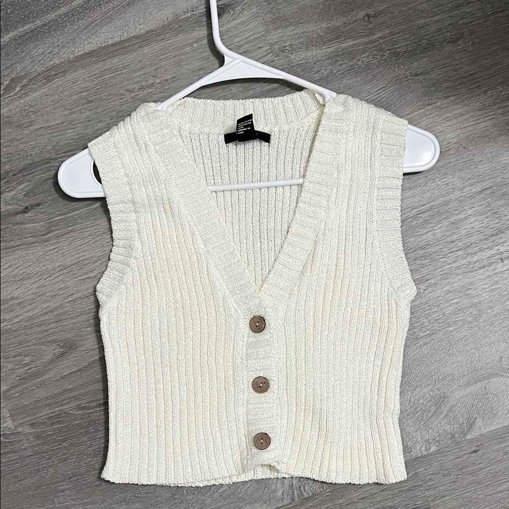 Forever 21 Off-White Textured Knit Vest